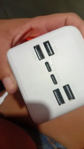 CARREGADOR PORTÁTIL NOVO