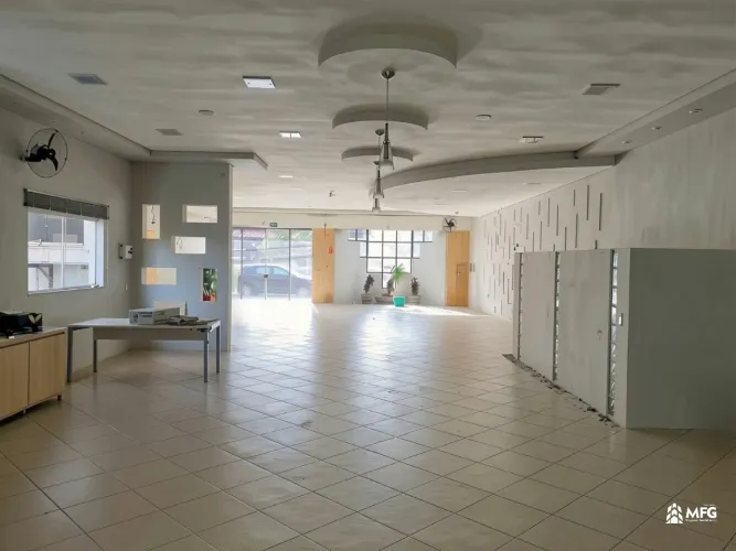 Prédio Comercial para Venda - Bambu - Porto Feliz/SP