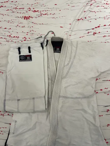 KIMONO KATA GURUMA