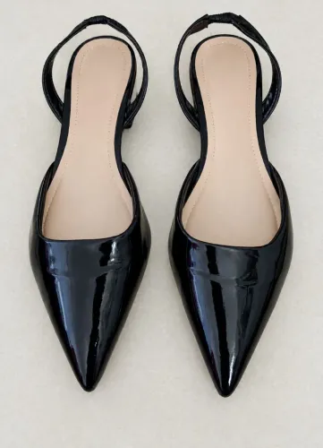 Scarpin com saltinho
