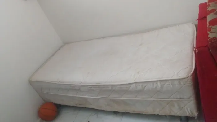 Cama