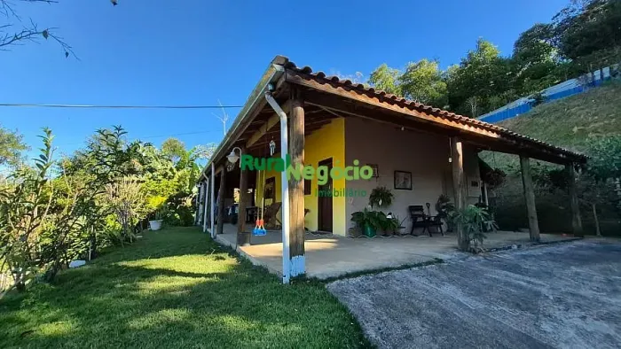 CHÁCARA FORMADA COM POMAR Á VENDA EM PIQUETE-SP