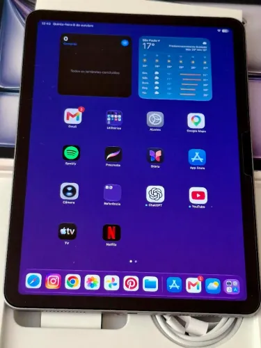 iPad Air M3 - EXCELENTE ESTADO