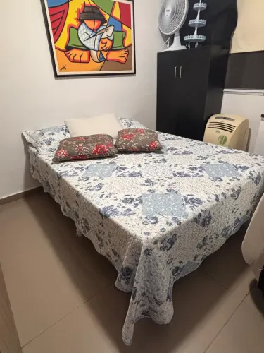 Cama de Casal com Colchão Ortopédico + Box