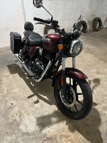 Meteor Stellar Red 350 modelo 2023