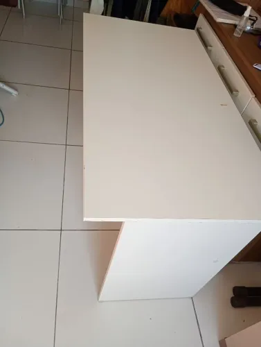 Mesa para escritório , escrivaninha para quarto.