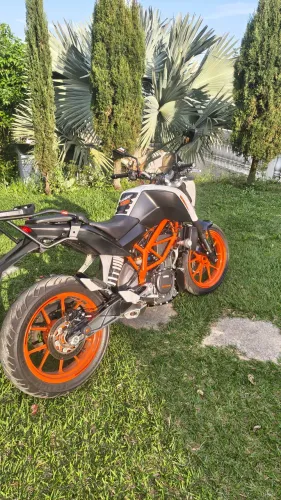 KTM DUKE 390 ABAIXO DA TABELA