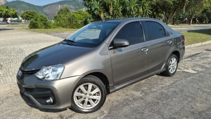 Toyota Etios XLS Sedan 1.5 Flex 16V 4P Aut. 2018