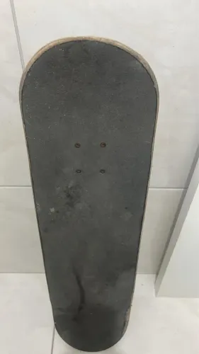 Skate Semi-Profissional X-Seven com Rolamentos ABEC