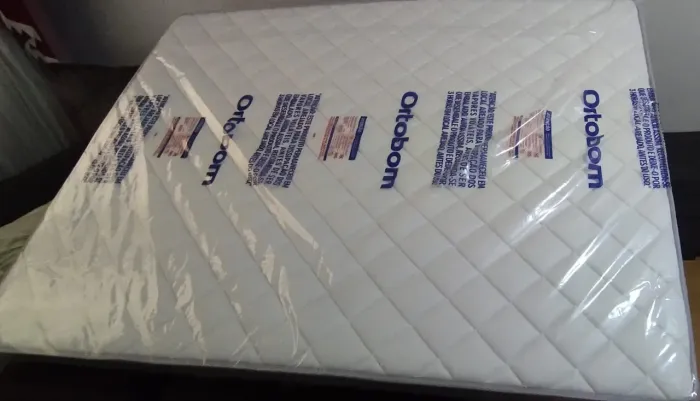 Colchão casal Ortobom Pro Saúde Extra, nunca usado no plástico lacrado valor do site 2.100