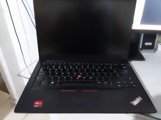 Notebook Lenovo ThinkPad Ryzen 7 Pro 16GB RAM, SSD 512GB, Radeon