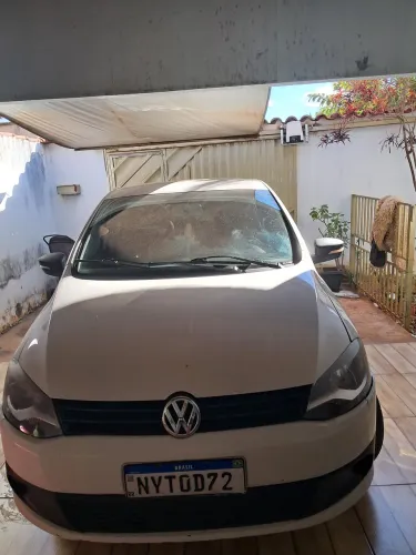 Volkswagen Fox 1.0 MI Total Flex 8V 3P 2012