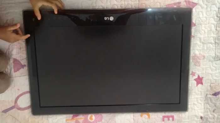 Vendo televisão