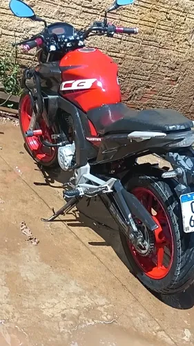 Vendo Moto CB Twister 2020/2021