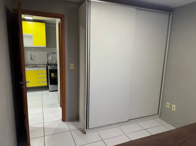 Alugo apartamento no edifício Maria Clara Nobre