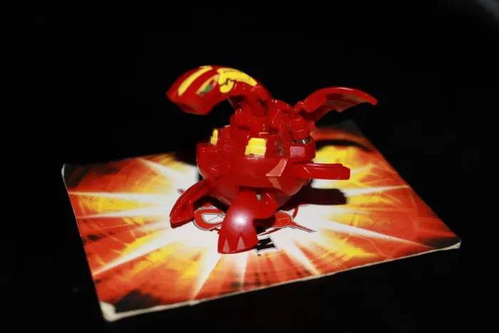 Bakugan Bakutech Neo Dragonoid Vortex Pyrus