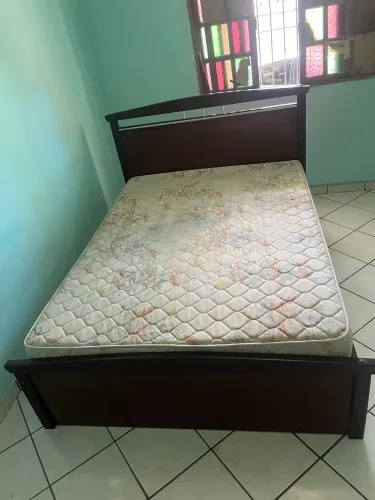 Vendo cama casal
