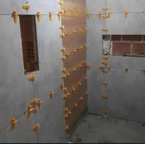 Pedreiro Azulejista / Pintor / Gesso Drywall/ Serviços Reforma em geral