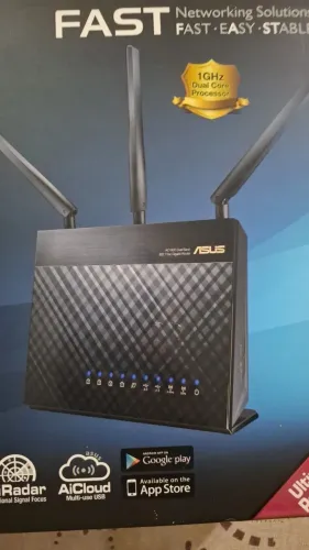 Roteador ASUS RT-AC68U Dual Band AC1900 - Caixa - Manual - Perfeito