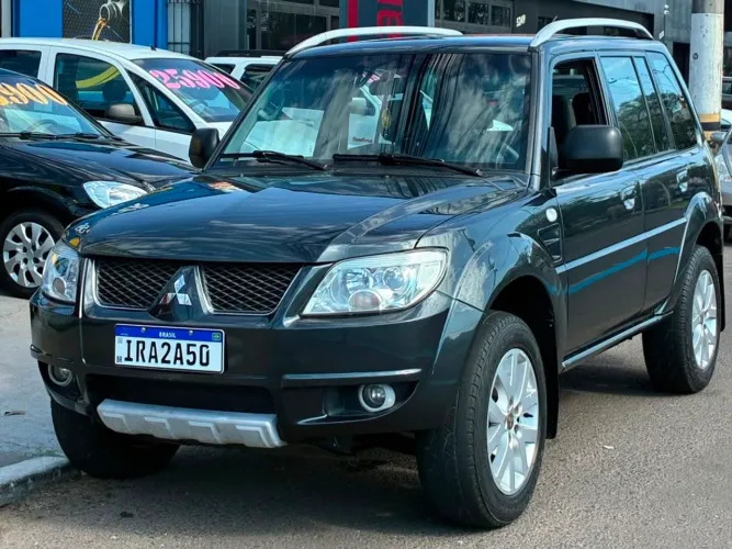Mitsubishi Pajero TR4 2.0/ 2.0 Flex 16V 4X4 Mec. 2010