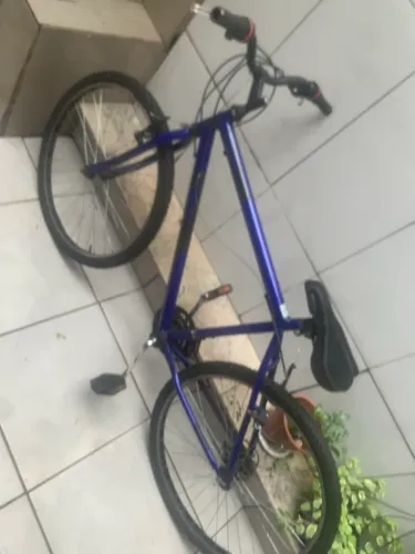 Aro 26 azul  Bike Aro 26 Estilosa Boa Pra Reforma