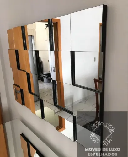 Painel 3D espelhado