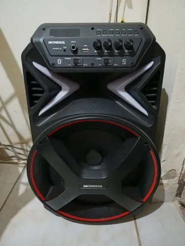 Caixa de som 400 watts