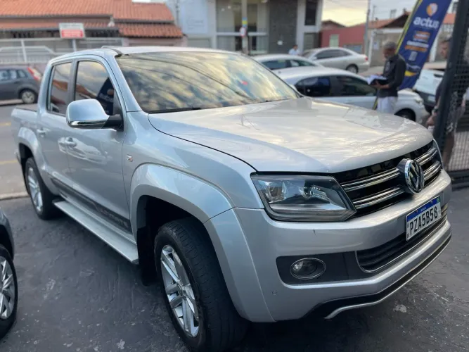 Volkswagen Amarok High.cd 2.0 16V TDI 4X4 Dies. AUT 2016