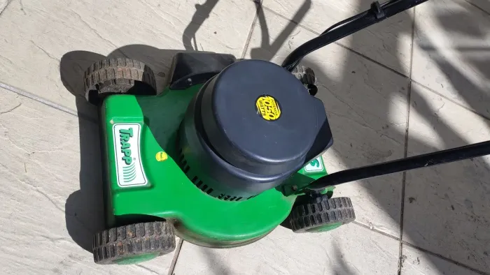 CORTADOR DE GRAMA TRAPP SL30T
