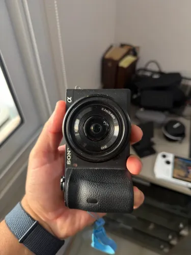 Sony A6600 + Bateria Original - Excelente Estado - 4K