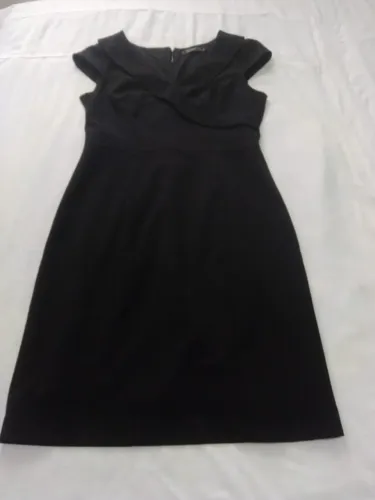 Vestido preto elegante marca Ducatto
