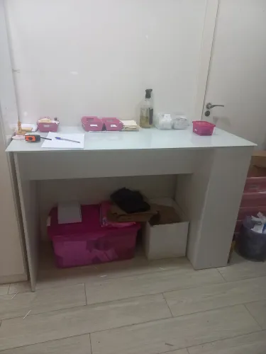 MESA COM TAMPO DE VIDRO TOK STOK