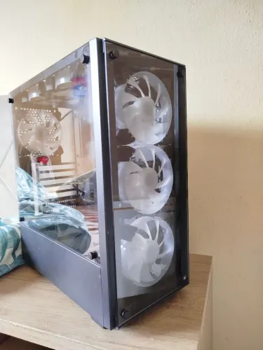 Gabinete Gamer Pichau 6 fans RGB com controladora 