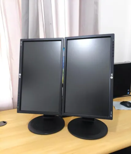 Monitor LG Led vira na vertical e horizontal