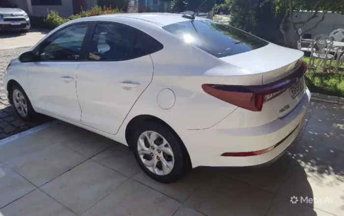 Hyundai HB20S Comfort Plus 1.0 Flex 12V Mec. 2025