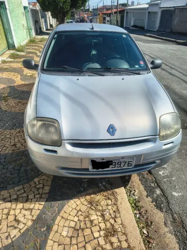 Renault Clio RN/ Expression 1.6 16V 5P 2001