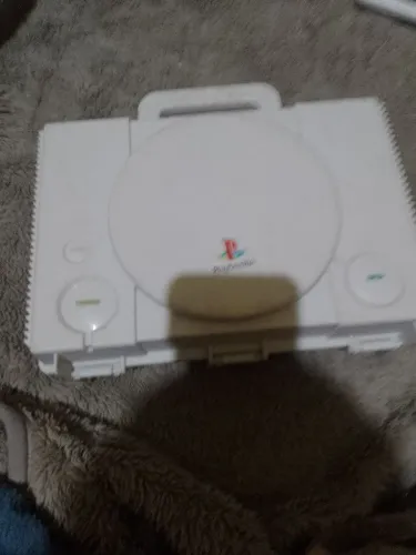 Vendo maleta para transporte do videogame Playstation 1 flat