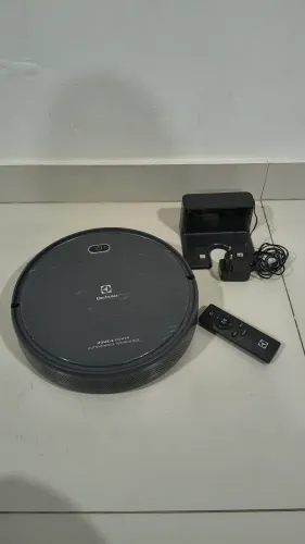 Robô Aspirador Electrolux ERB30 ? Seminovo, estado impecável