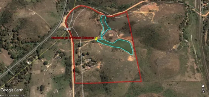 Area de terreno próximo  a Dutra 