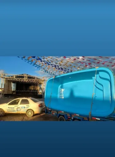 Piscinas em fibra em diversos tamanhos