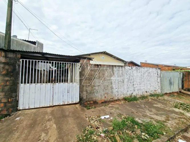 Casa 2 quartos locação Zona Sul Próximo ao Mercado São Francisco Marília/SP