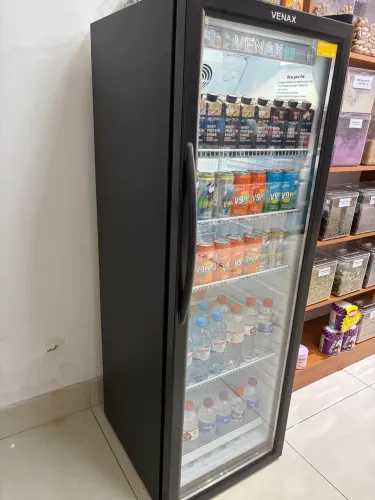 Vendo Freezer expositor vertical 300L Venax