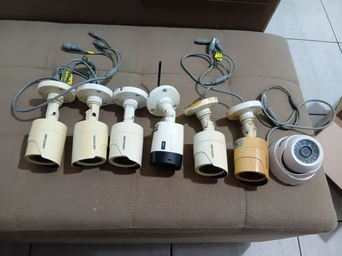Lote com câmeras 
