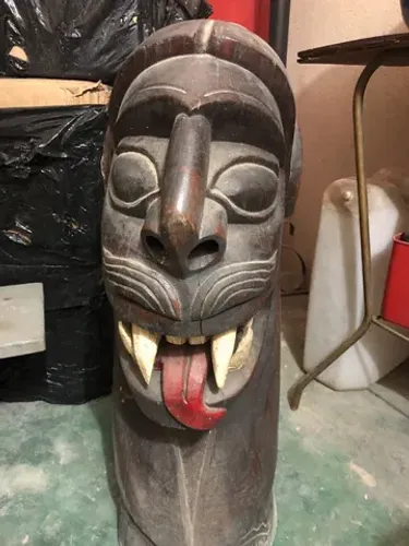 Vendo Carranca 70cm Entalhada em Madeira Maciça em Sucupira 