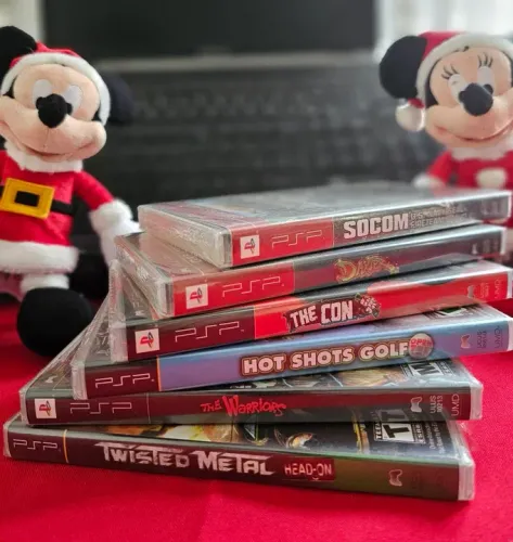 Jogos lacrados de PSP. Preços na descrição.