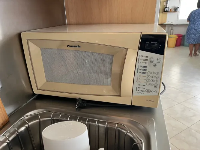 Microondas Panasonic Family 35litros