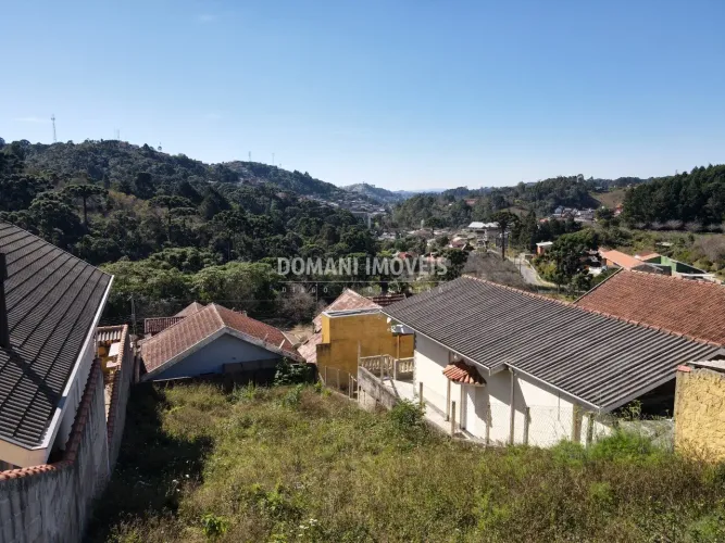 Terreno de Oportunidade com Vista na Região da Floresta Negra - Campos do Jordão/SP