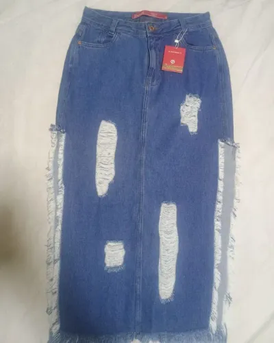 Saia jeans Midi lateral aberta n 40/42
