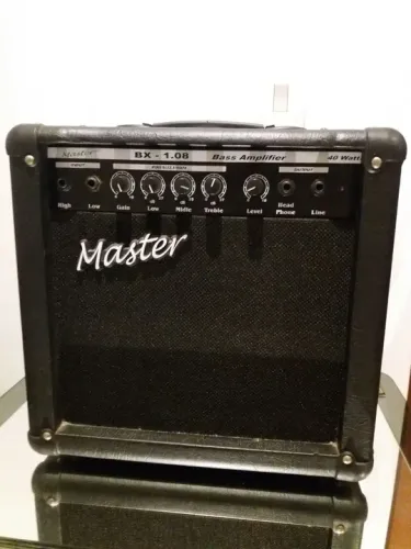 AMPLIFICADOR DE BAIXO MASTER BX 108 COM ENTRADAS HI E LOW