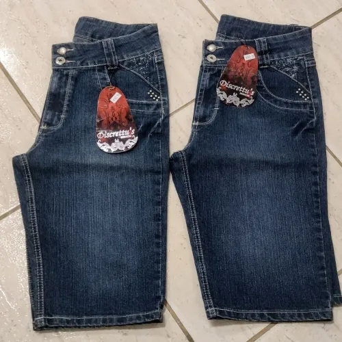 2 bermudas femininas em jeans( Novas)Tam 44 e 46 de ótima qualidade